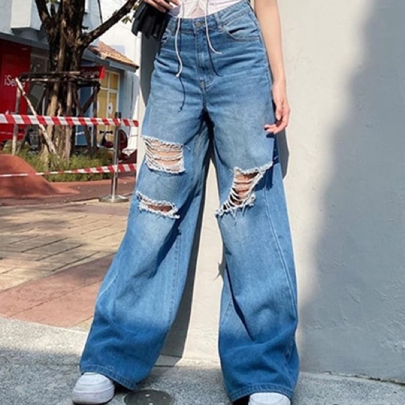 💜bleach washed style ripped jeans💫 - Picture 6 of 9